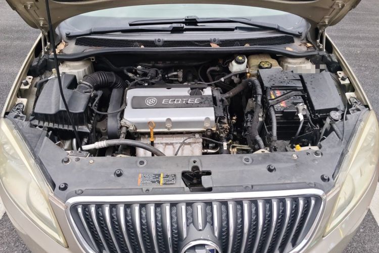 Used Buick GT 2013 GT 1.6L Automatic Fashion Edition Engine Bay