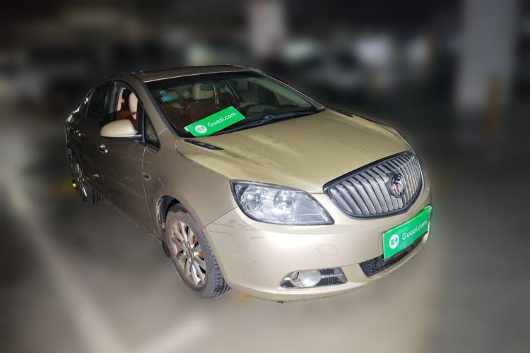 Used Buick GT 2013 GT 1.6L Automatic Fashion Edition Front Right 45 Deg