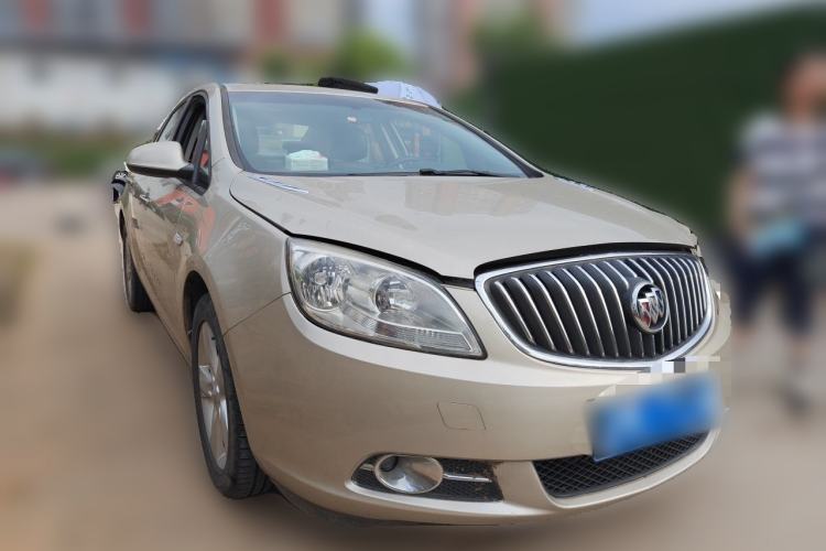 Used Buick GT 2013 GT 1.6T Automatic Fashion Sport Edition Front Right 45 Deg