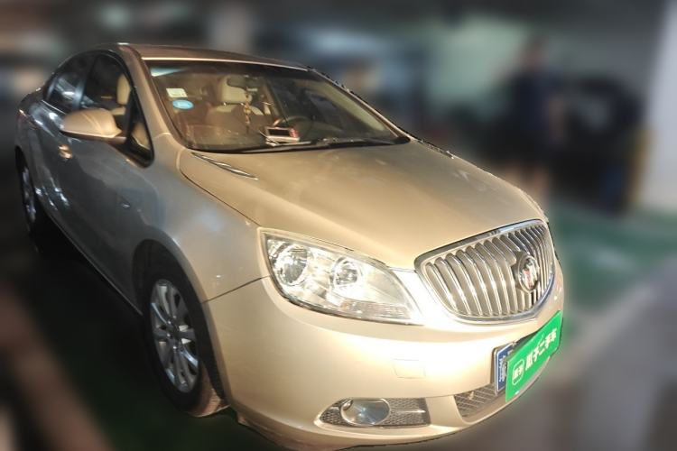 Used Buick GT 2013 GT 1.6L Manual Entry-Level Model Front Right 45 Deg