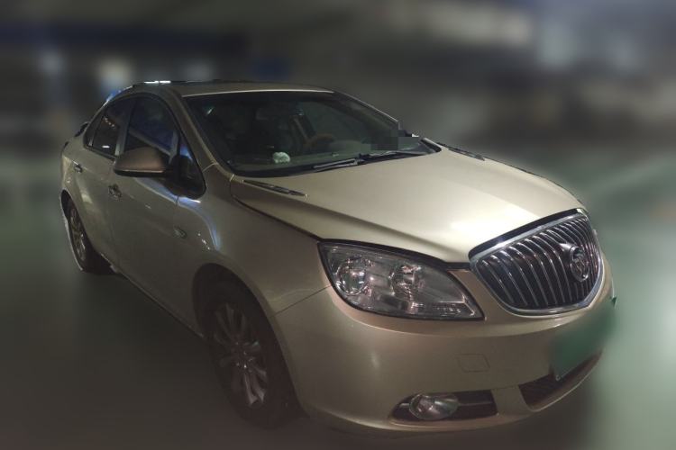Used Buick GT 2013 GT 1.6L Automatic Fashion Edition Front Right 45 Deg