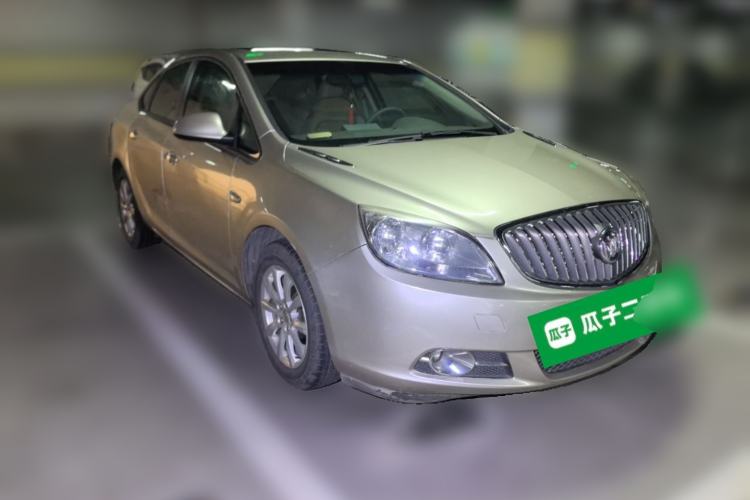 Used Buick GT 2013 GT 1.6L Automatic Fashion Edition Front Right 45 Deg