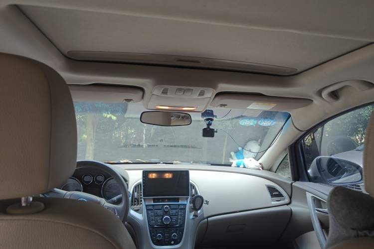 Used Buick GT 2013 GT 1.6L Manual Entry-Level Model Headliner