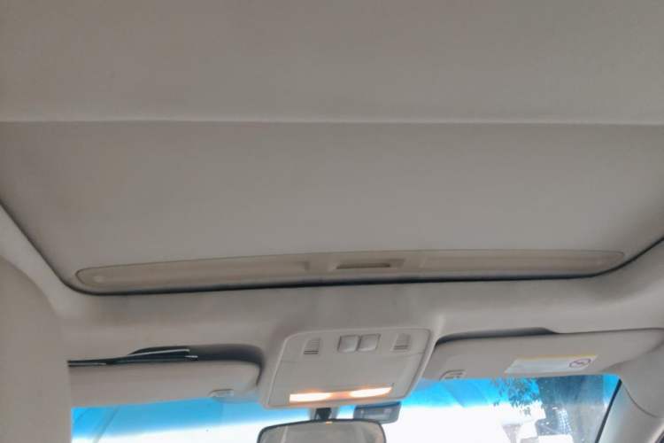 Used Buick GT 2013 GT 1.6L Automatic Fashion Edition Headliner