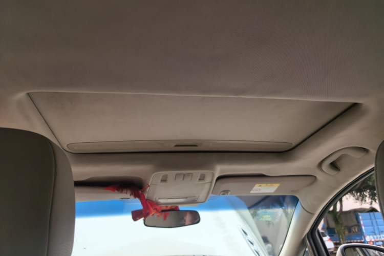 Used Buick GT 2013 GT 1.6L Automatic Fashion Edition Headliner