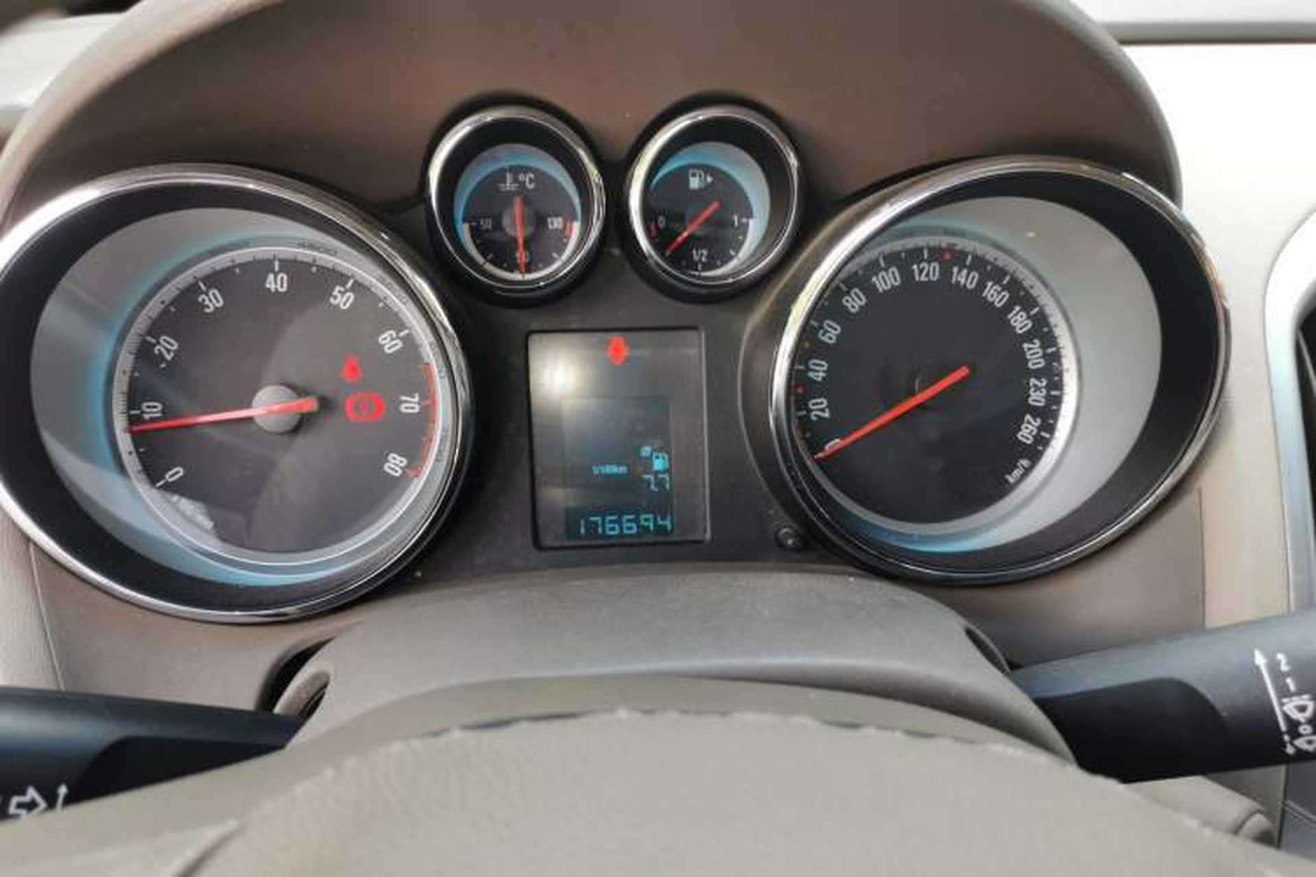Used Buick GT 2013 GT 1.6L Manual Entry-Level Model Instrument Cluster