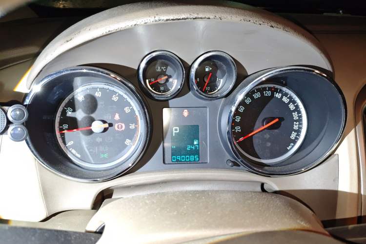 Used Buick GT 2013 GT 1.6L Automatic Comfort Edition Instrument Cluster