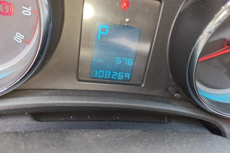 Used Buick GT 2013 GT 1.6T Automatic Fashion Sport Edition Odometer Close Up