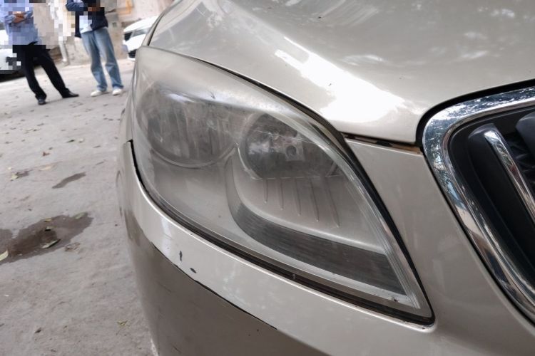Used Buick GT 2013 GT 1.6L Automatic Fashion Edition Right Front Headlight