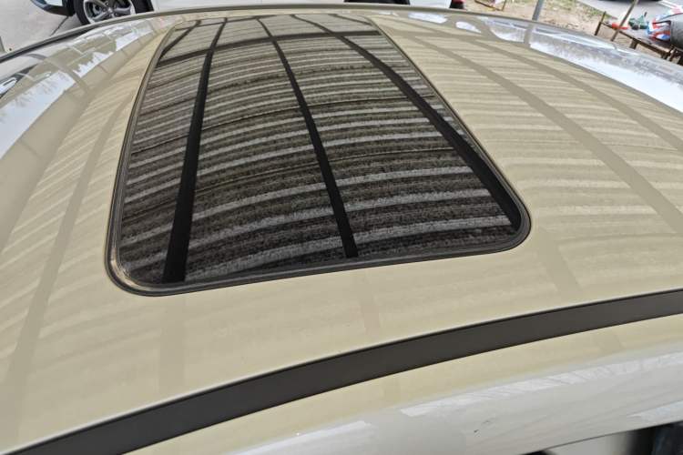 Used Buick GT 2013 GT 1.8L Automatic Fashion Edition Roof