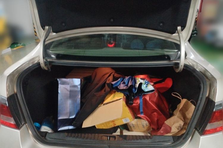 Used Buick GT 2013 GT 1.8L Automatic Fashion Edition Trunk