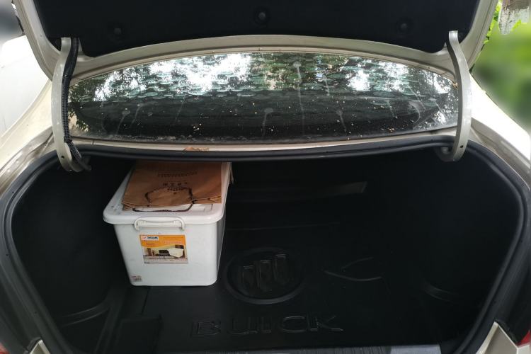 Used Buick GT 2013 GT 1.6L Automatic Fashion Edition Trunk
