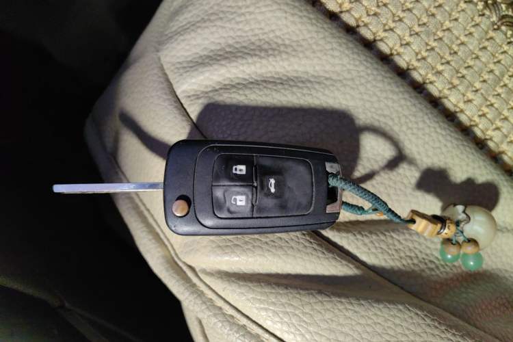 Used Buick GT 2013 GT 1.6L Automatic Fashion Edition Vehicle Key