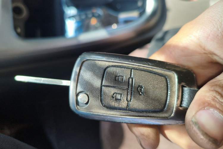 Used Buick GT 2013 GT 1.6L Automatic Fashion Edition Vehicle Key