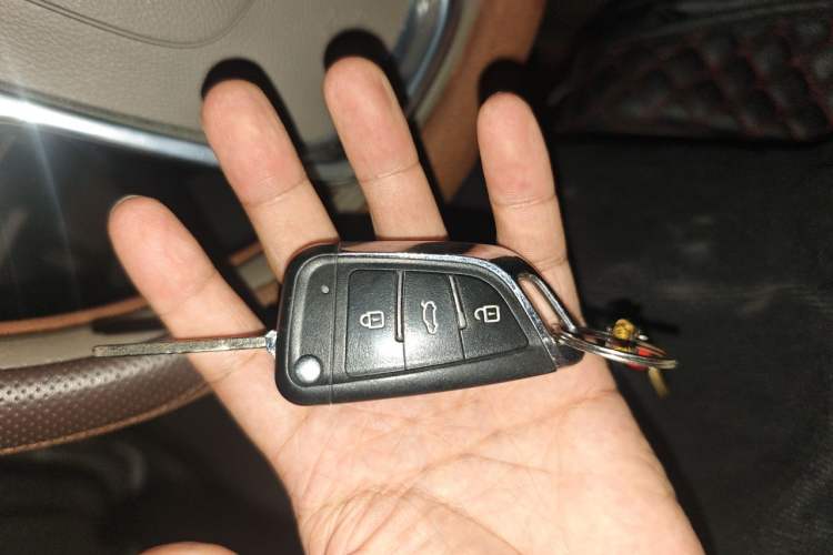 Used Buick GT 2013 GT 1.6L Automatic Fashion Edition Vehicle Key