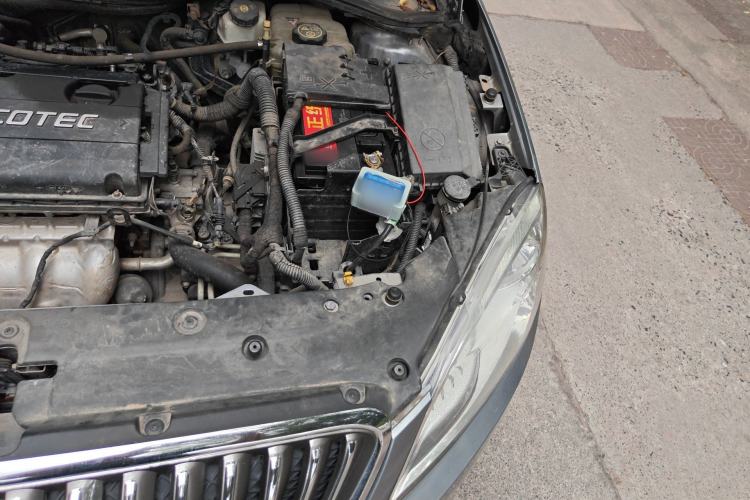 Used Buick GT 2013 GT 1.8L Automatic Fashion Edition Engine Bay Left