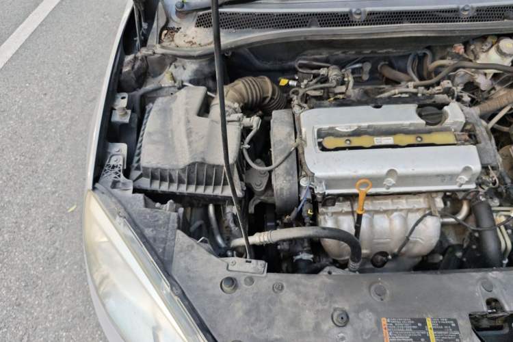 Used Buick GT 2013 GT 1.6L Automatic Fashion Edition Engine Bay Right
