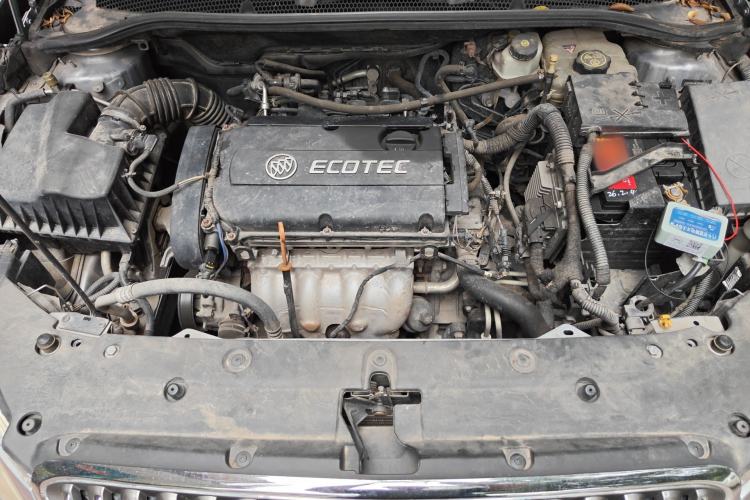 Used Buick GT 2013 GT 1.8L Automatic Fashion Edition Engine Bay