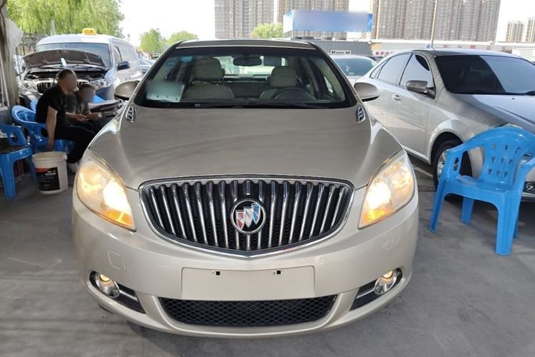Used Buick GT 2013 GT 1.6L Automatic Fashion Edition Front