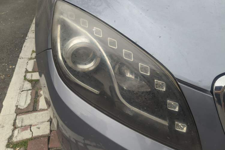 Used Buick GT 2013 GT 1.6L Manual Entry-Level Model Right Front Headlight
