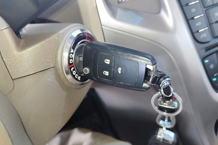 Used Buick GT 2013 GT 1.6L Automatic Fashion Edition Vehicle Key