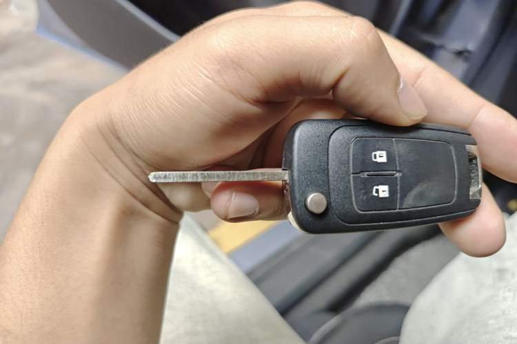 Used Buick GT 2013 XT 1.6L Automatic Fashion Edition Vehicle Key