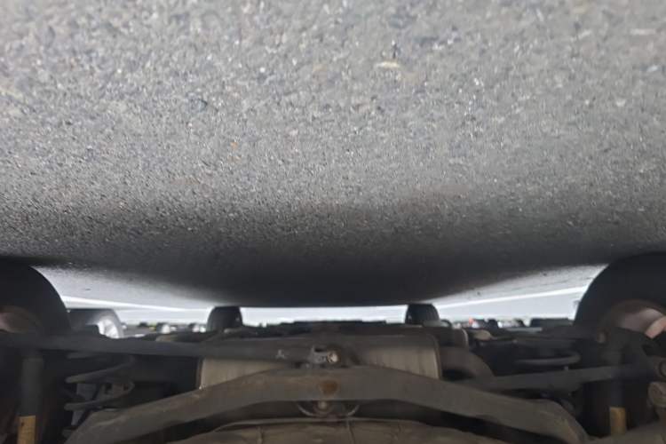 Used Buick GT 2013 GT 1.6L Automatic Fashion Edition Chassis Rear