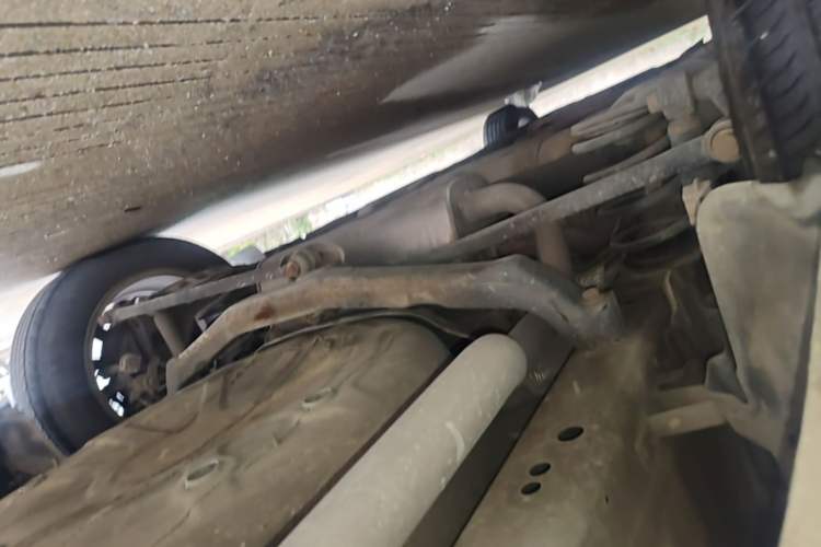 Used Buick GT 2013 GT 1.6L Automatic Fashion Edition Chassis Rear