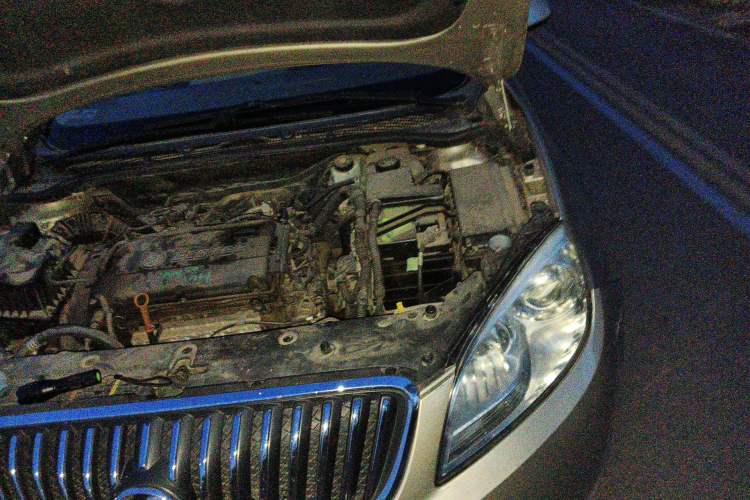 Used Buick GT 2013 GT 1.6L Manual Comfort Edition Engine Bay Left