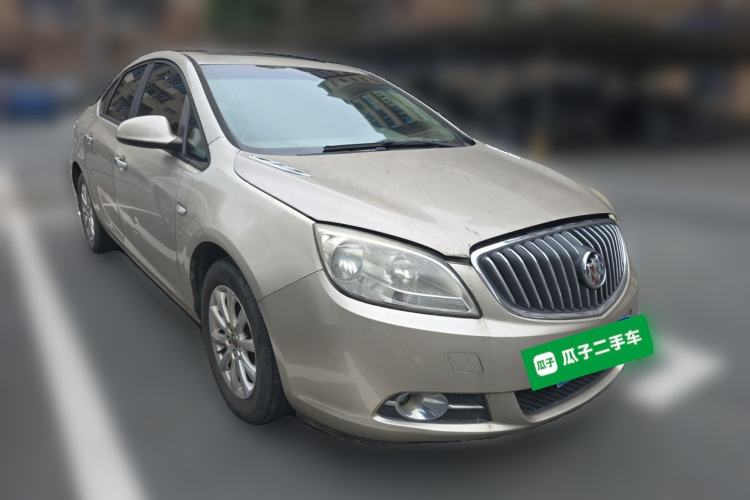 Used Buick GT 2013 GT 1.6L Automatic Fashion Edition Front Right 45 Deg