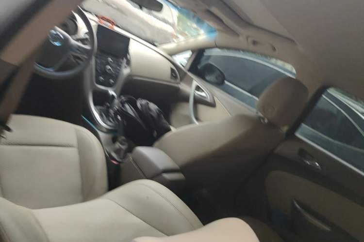 Used Buick GT 2013 GT 1.6L Manual Entry-Level Model Headliner
