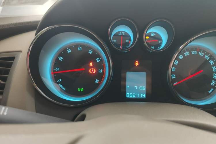 Used Buick GT 2013 GT 1.6L Manual Entry-Level Model Instrument Cluster