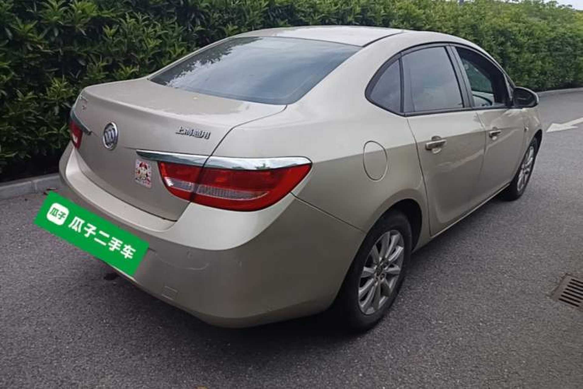 Used Buick GT 2013 GT 1.6L Automatic Fashion Edition Rear Right 45 Deg
