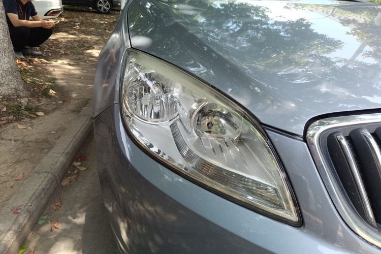 Used Buick GT 2013 GT 1.6L Manual Comfort Edition Right Front Headlight