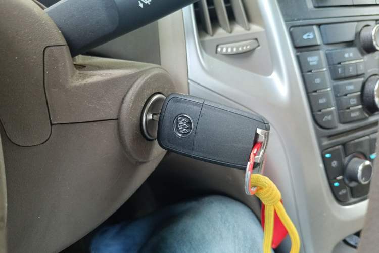 Used Buick GT 2013 GT 1.6L Manual Comfort Edition Vehicle Key