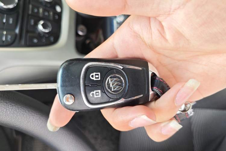 Used Buick GT 2013 XT 1.6L Automatic Fashion Edition Vehicle Key