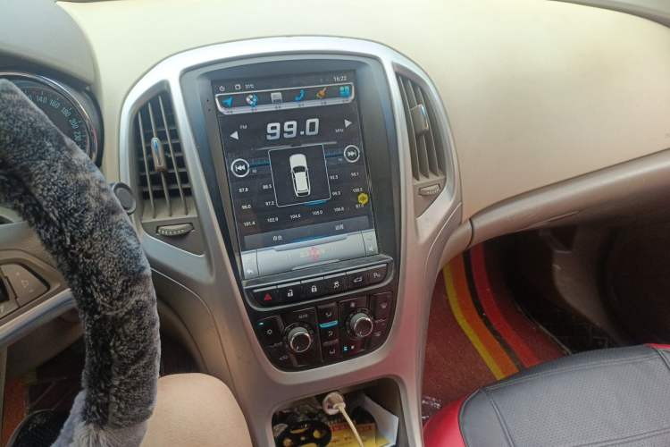 Used Buick GT 2013 GT 1.6L Manual Entry-Level Model Audio And AC Panel