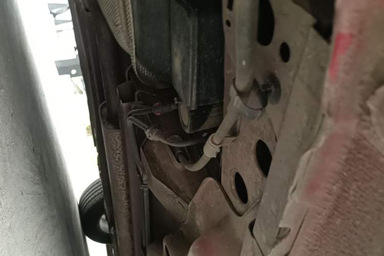 Used Buick GT 2013 GT 1.8L Automatic Fashion Edition Chassis Rear Right