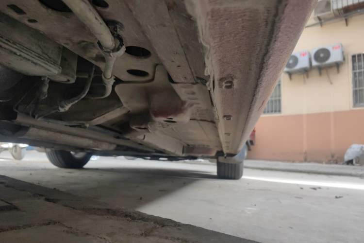 Used Buick GT 2013 GT 1.6L Automatic Fashion Edition Chassis Rear Right