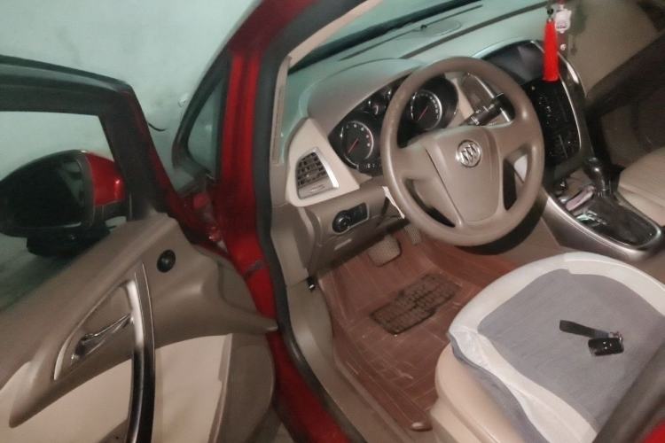 Used Buick GT 2013 GT 1.6L Automatic Comfort Edition Driver Seat