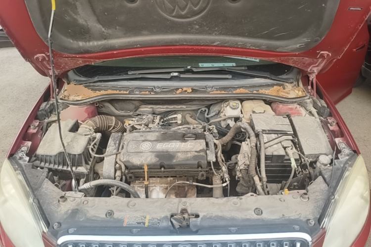 Used Buick GT 2013 GT 1.6L Manual Entry-Level Model Engine Bay