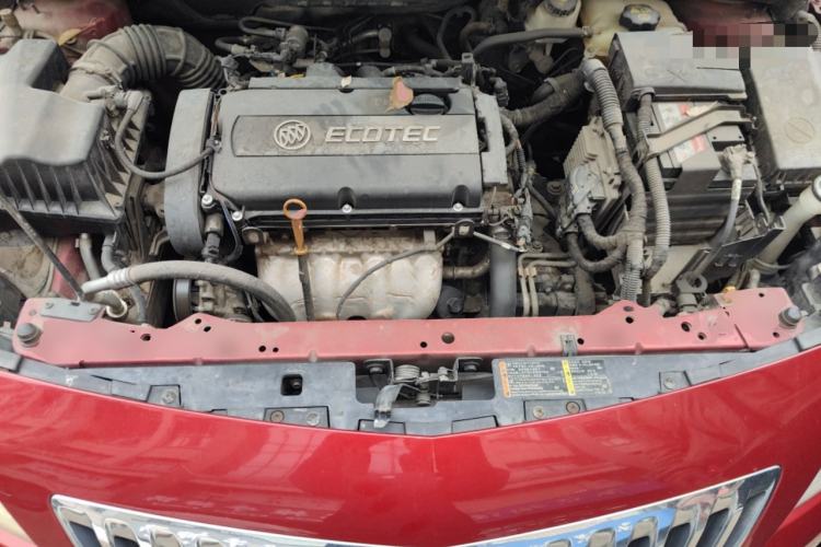 Used Buick GT 2013 XT 1.6L Automatic Fashion Edition Engine Bay