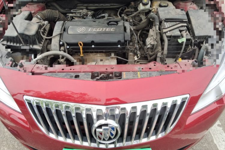 Used Buick GT 2013 XT 1.6L Automatic Fashion Edition Engine Bay