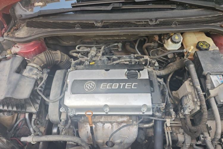 Used Buick GT 2013 GT 1.6L Automatic Fashion Edition Engine Bay