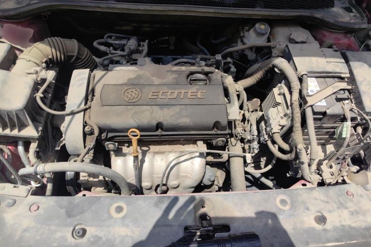Used Buick GT 2013 GT 1.6L Manual Entry-Level Model Engine Bay