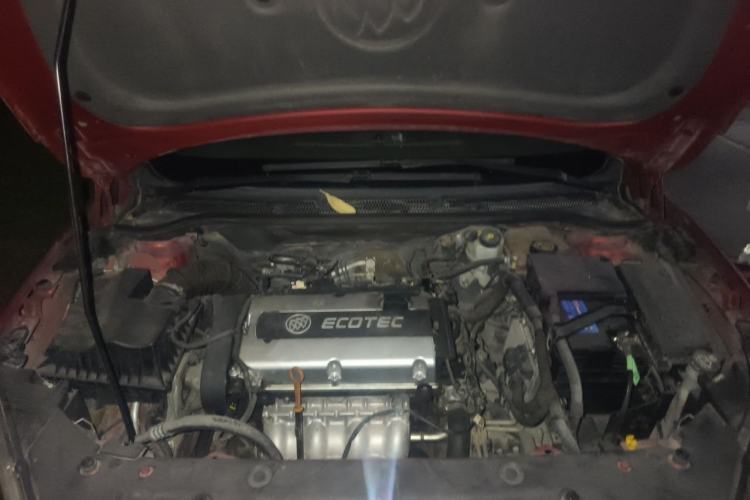 Used Buick GT 2013 GT 1.6L Automatic Fashion Edition Engine Bay