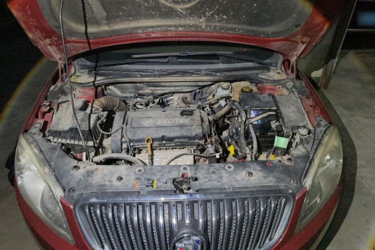 Used Buick GT 2013 GT 1.6L Manual Entry-Level Model Engine Bay