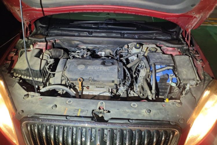Used Buick GT 2013 GT 1.6L Automatic Fashion Edition Engine Bay