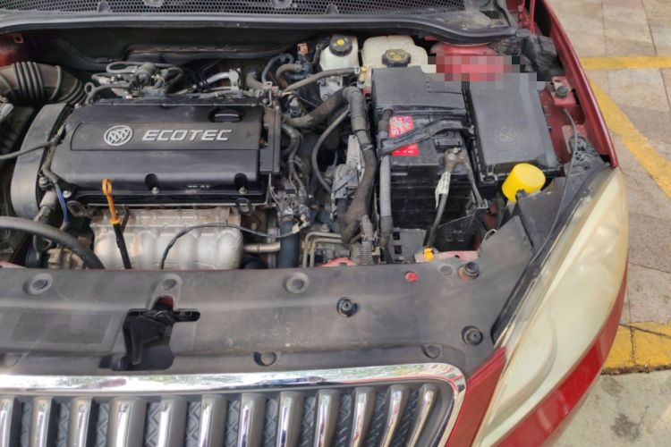 Used Buick GT 2013 GT 1.6L Automatic Fashion Edition Engine Bay Left