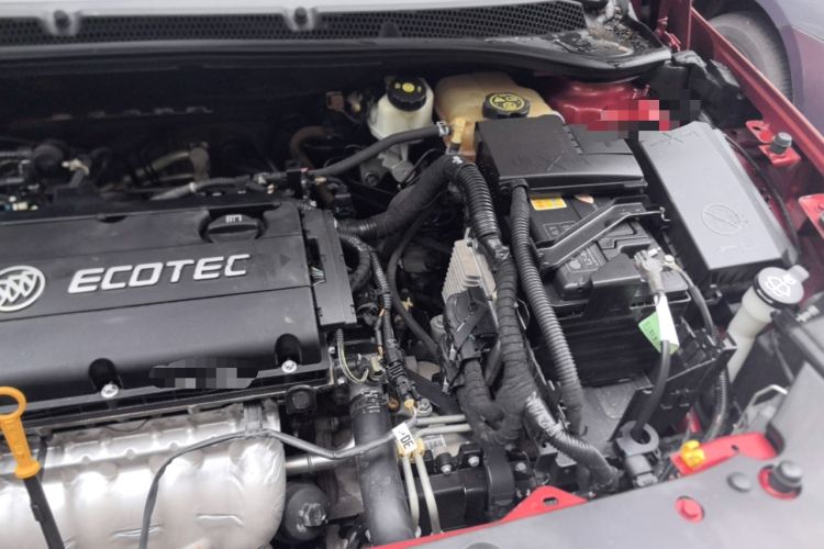 Used Buick GT 2013 GT 1.6L Automatic Fashion Edition Engine Bay Left